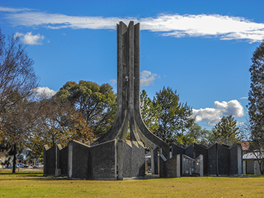 Inverell and District Bicentennial Memorial - The Sapphire City